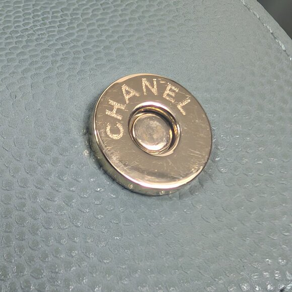 Chanel Rare Light Grey Quilted Caviar Leather Small Bucket Drawstring Bag - Picture 16 of 16